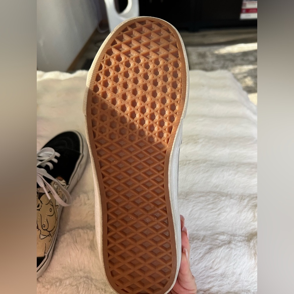 Vans Sk8-Hi Sneakers Breast Cancer Awareness Graphic Print Black Suede Size 9.5 - Picture 11 of 16
